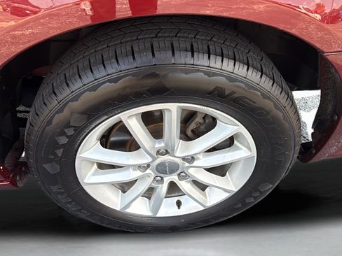 Used 2020 Dodge Grand Caravan SXT FWD image 31