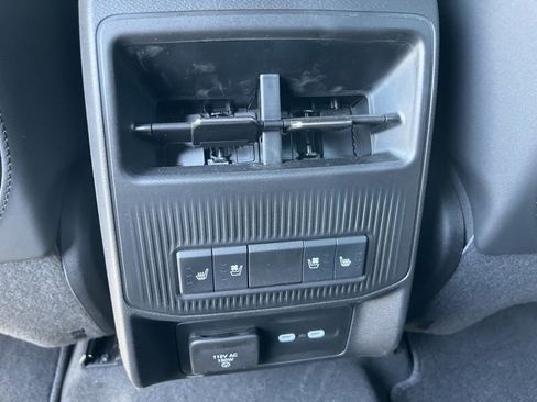 New 2025 Jeep Wagoneer S Launch Edition image 20