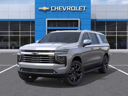 New 2026 Chevrolet Suburban Premier w/ Sun And Tow Package AWD/4WD image 6