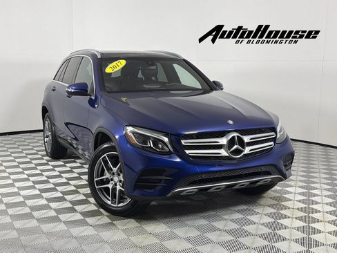Used 2017 Mercedes-Benz GLC 300 4MATIC w/ Premium 2 Package image 1