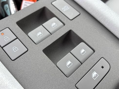 New 2025 Hyundai Ioniq 6 SEL image 25