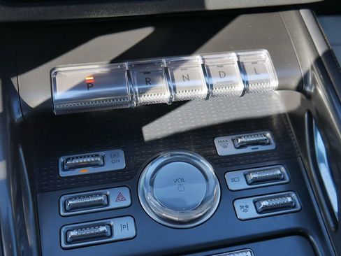 Used 2024 Lincoln Nautilus Reserve w/ Equipment Group 203A image 35