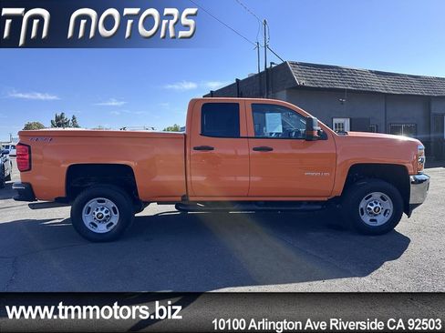 Used 2016 Chevrolet Silverado 2500 LT w/ LT Fleet Convenience Package AWD/4WD image 19