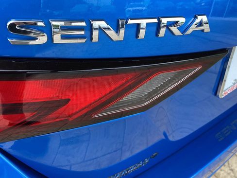 Used 2023 Nissan Sentra SV w/ All-Weather Package FWD image 8