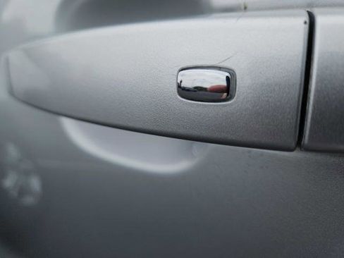 Used 2021 GMC Terrain SLE w/ Driver Convenience Package image 10