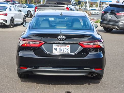Used 2023 Toyota Camry LE image 3