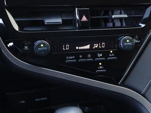 Certified 2022 Toyota Camry XSE image 18