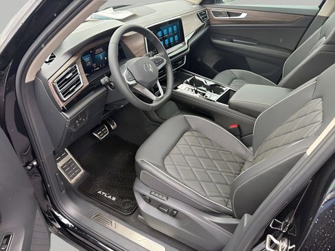 New 2026 Volkswagen Atlas SEL Premium R-Line AWD/4WD image 11