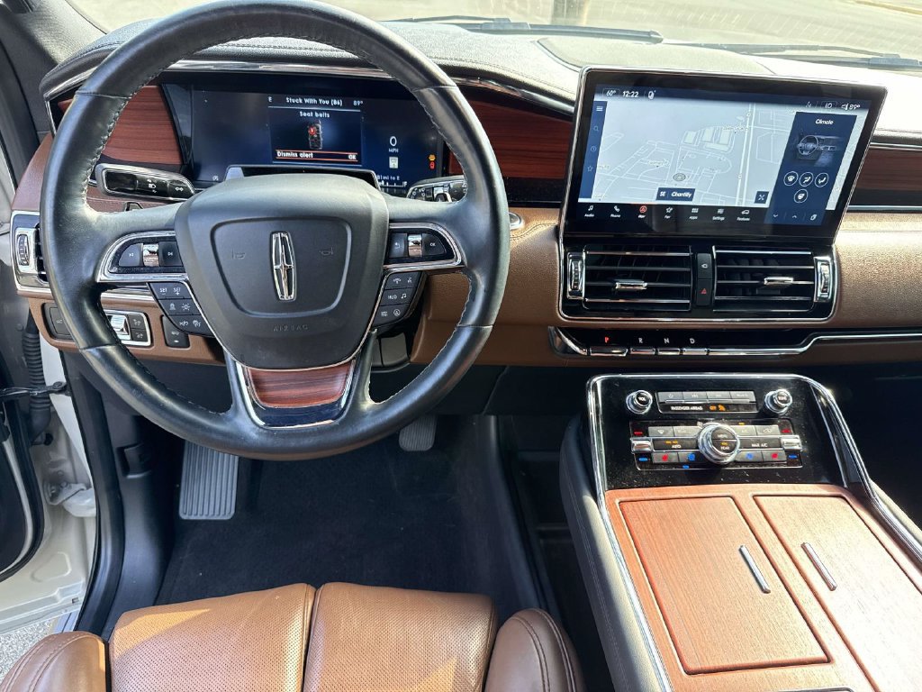 Used 2024 Lincoln Navigator Reserve AWD/4WD image 30