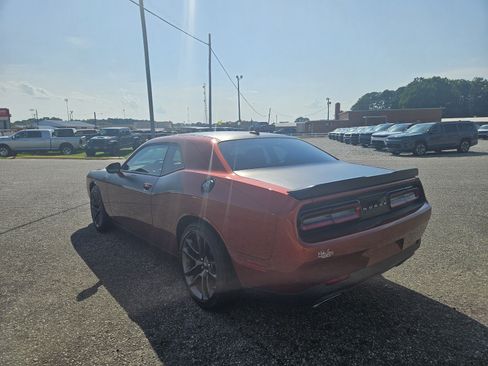 Used 2021 Dodge Challenger R/T w/ T/A Package RWD image 5