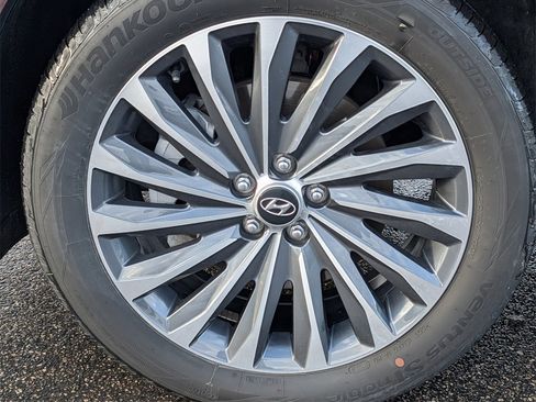 Used 2025 Hyundai Palisade Calligraphy image 9