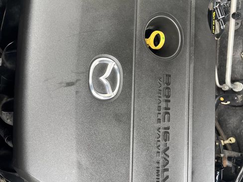 Used 2010 MAZDA MAZDA3 i Touring image 18