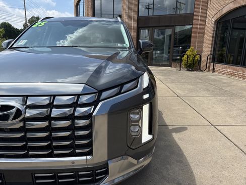 Certified 2025 Hyundai Palisade Calligraphy AWD/4WD image 10