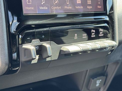 New 2026 RAM 3500 Tradesman AWD/4WD image 5