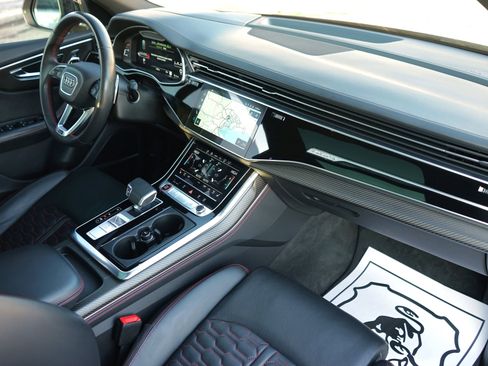 Used 2022 Audi RS Q8 w/ Black Optic Package image 38