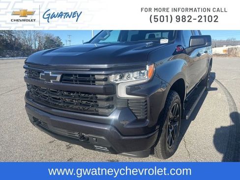 Used 2024 Chevrolet Silverado 1500 RST image 15