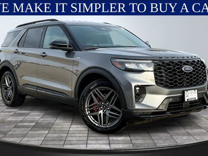 Certified 2025 Ford Explorer ST-Line w/ ST-Line Street Pack