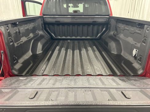 Certified 2024 GMC Canyon Elevation w/ Convenience Package image 9