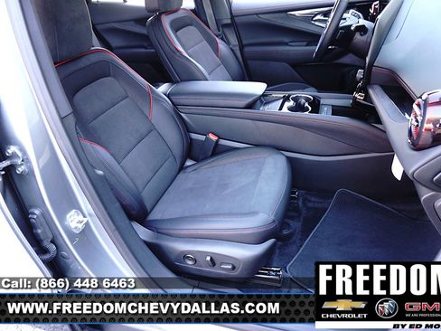 New 2025 Chevrolet Blazer EV RS image 15