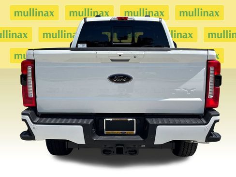 New 2026 Ford F250 Lariat w/ Black Appearance Package AWD/4WD image 8