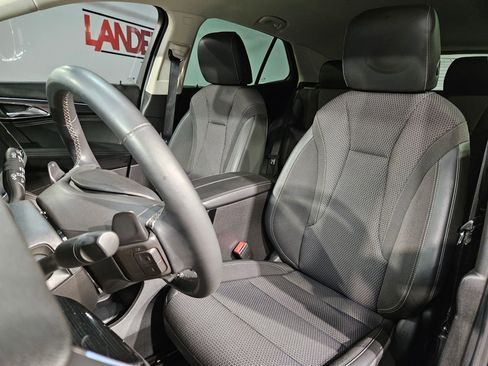 Used 2022 Buick Envision Preferred FWD image 24