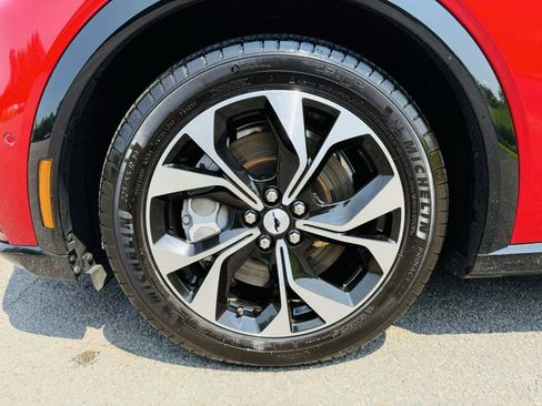 Used 2021 Ford Mustang Mach-E Premium image 33