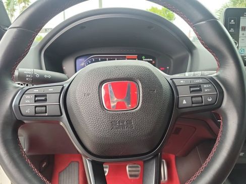 Used 2023 Honda Civic Type R image 14