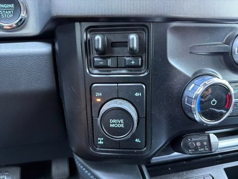 Used 2026 Ford F250 Platinum AWD/4WD image 15