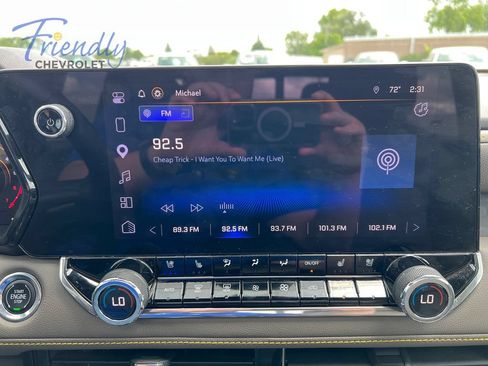 Used 2023 Chevrolet Colorado ZR2 w/ ZR2 Convenience Package III AWD/4WD image 12