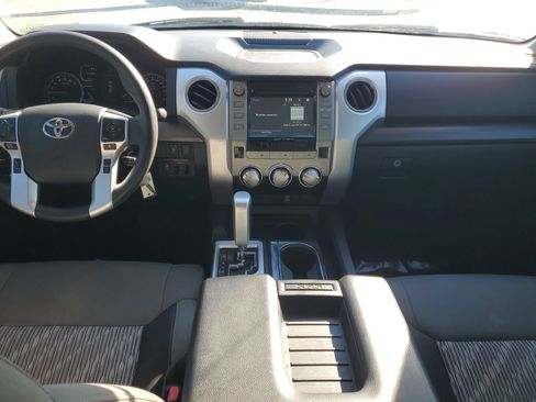 Used 2018 Toyota Tundra SR5 w/ SR5 Upgrade Package image 16