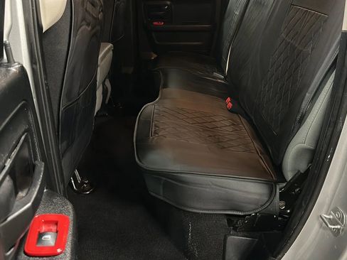 Used 2017 RAM 1500 Express w/ Express Value Package image 26