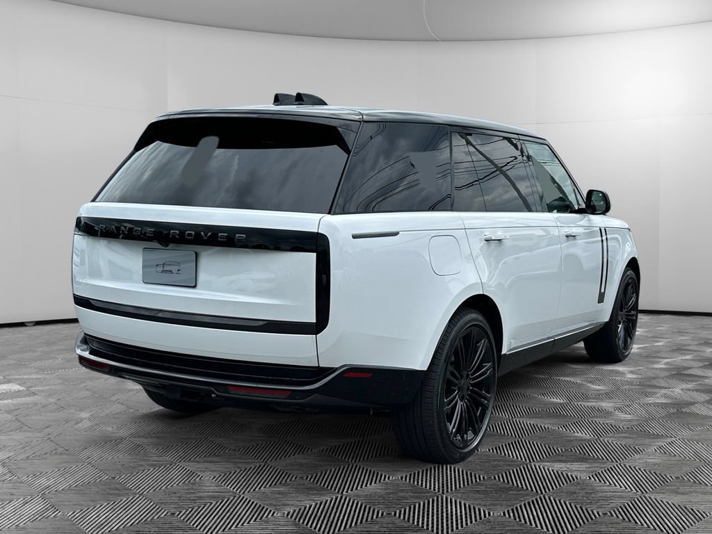 New 2026 Land Rover Range Rover Long Wheelbase SE AWD/4WD image 5