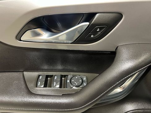 Used 2023 Chevrolet Blazer LT AWD/4WD image 12