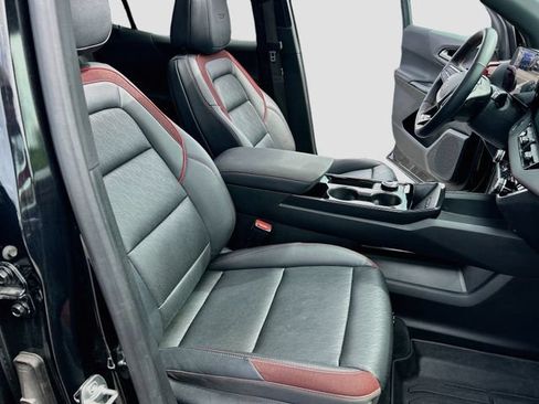 Used 2025 Chevrolet Equinox RS w/ Safety and Technology Package FWD image 25