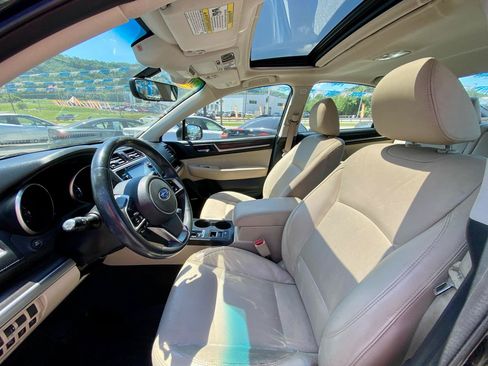 Used 2018 Subaru Legacy 3.6R Limited AWD/4WD image 12