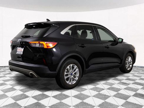 Used 2021 Ford Escape SE w/ Convenience Package image 17