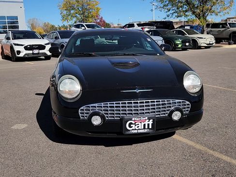 Used 2002 Ford Thunderbird Deluxe image 3