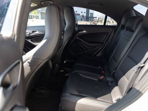 Used 2018 Mercedes-Benz CLA 250 4MATIC image 23