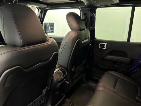 New 2026 Jeep Wrangler Unlimited Rubicon AWD/4WD image 19