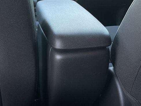 Used 2025 Chevrolet TrailBlazer LT image 24