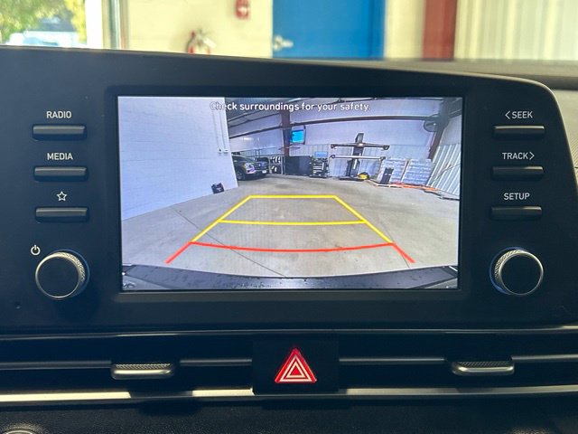 Used 2021 Hyundai Elantra SEL FWD image 27