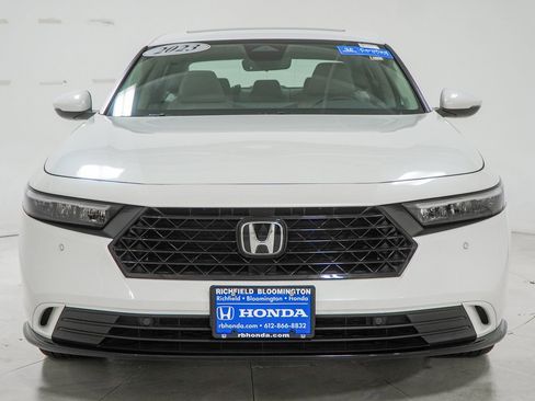 Certified 2023 Honda Accord EX-L image 3