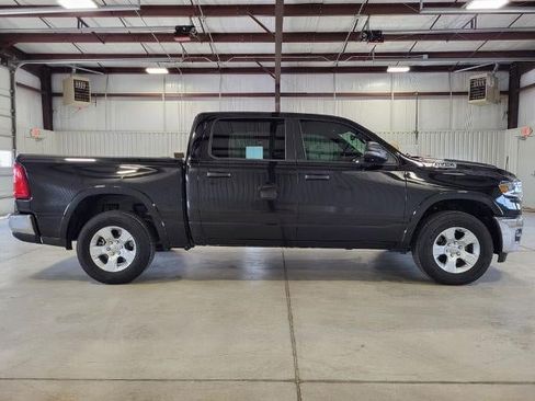 Used 2025 RAM 1500 Big Horn AWD/4WD image 6