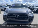 Used 2017 Toyota Tacoma SR image 3