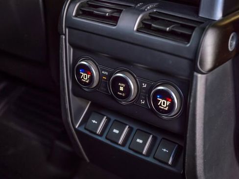 Used 2020 Land Rover Defender 110 X AWD/4WD image 52