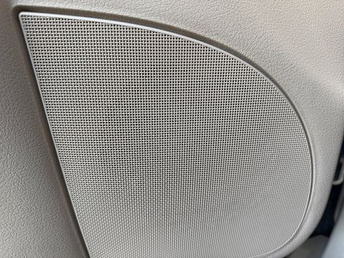 Used 2009 Buick LaCrosse CXL image 27