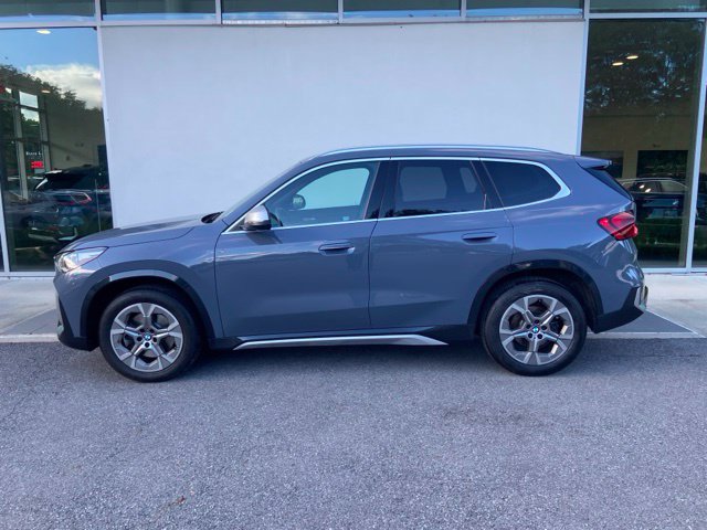 Certified 2023 BMW X1 xDrive28i w/ Convenience Package AWD/4WD image 2