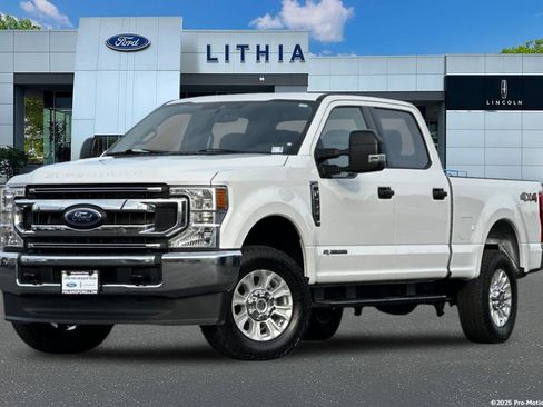 Used 2022 Ford F250 XLT image 1