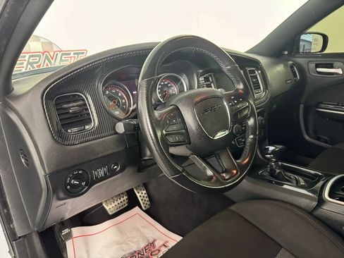 Used 2022 Dodge Charger Scat Pack w/ Navigation & Travel Group image 10