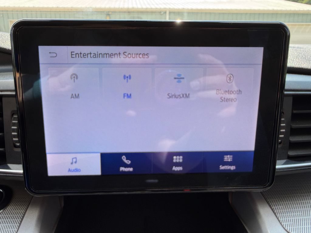 Used 2023 Ford Explorer XLT w/ Equipment Group 202A AWD/4WD image 30